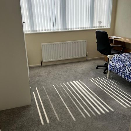 Share House Villa Рънкорн Екстериор снимка